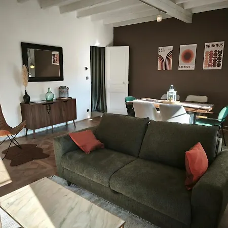 Le Chomel - Thermes 50 M - Hypercentre - Duplex Apartment