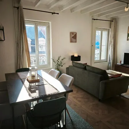 Le Chomel - Thermes 50 M - Hypercentre - Duplex *