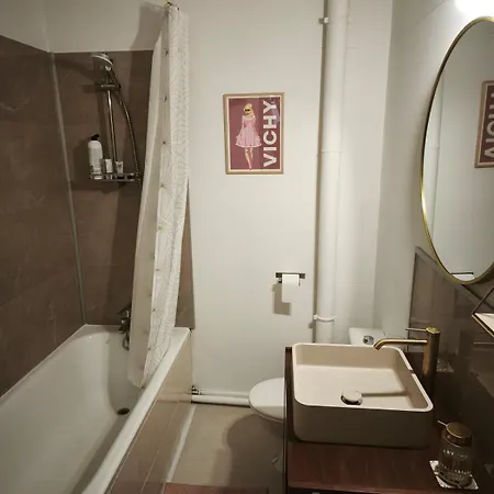 Apartment Le Chomel - Thermes 50 M - Hypercentre - Duplex *